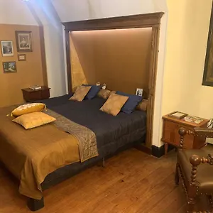https://domaine-du-bouysset.midi-pyreneeshotels.com