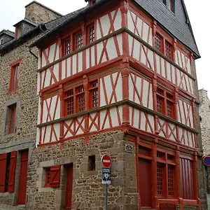 Du Lapin Blanc Appart hôtel